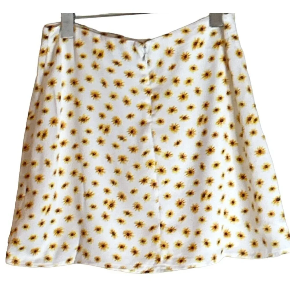 WeWoreWhat Mini Slip Skirt Ditsy Daisies Ivory Skirt Mini Size Small